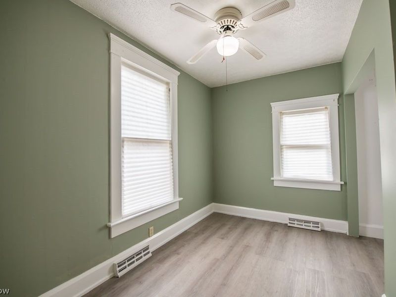 426 E Front Street , Dover, OH 44622 Photo 8