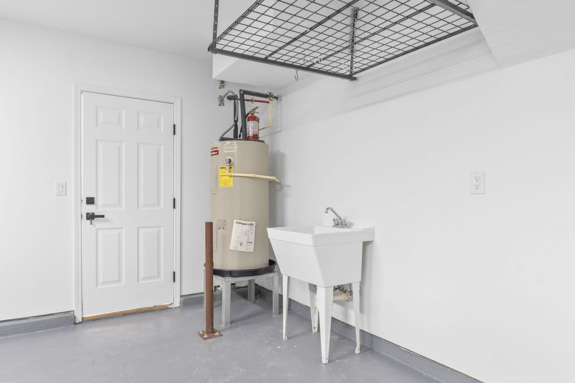 653 Kindred Dr.  Photo 34
