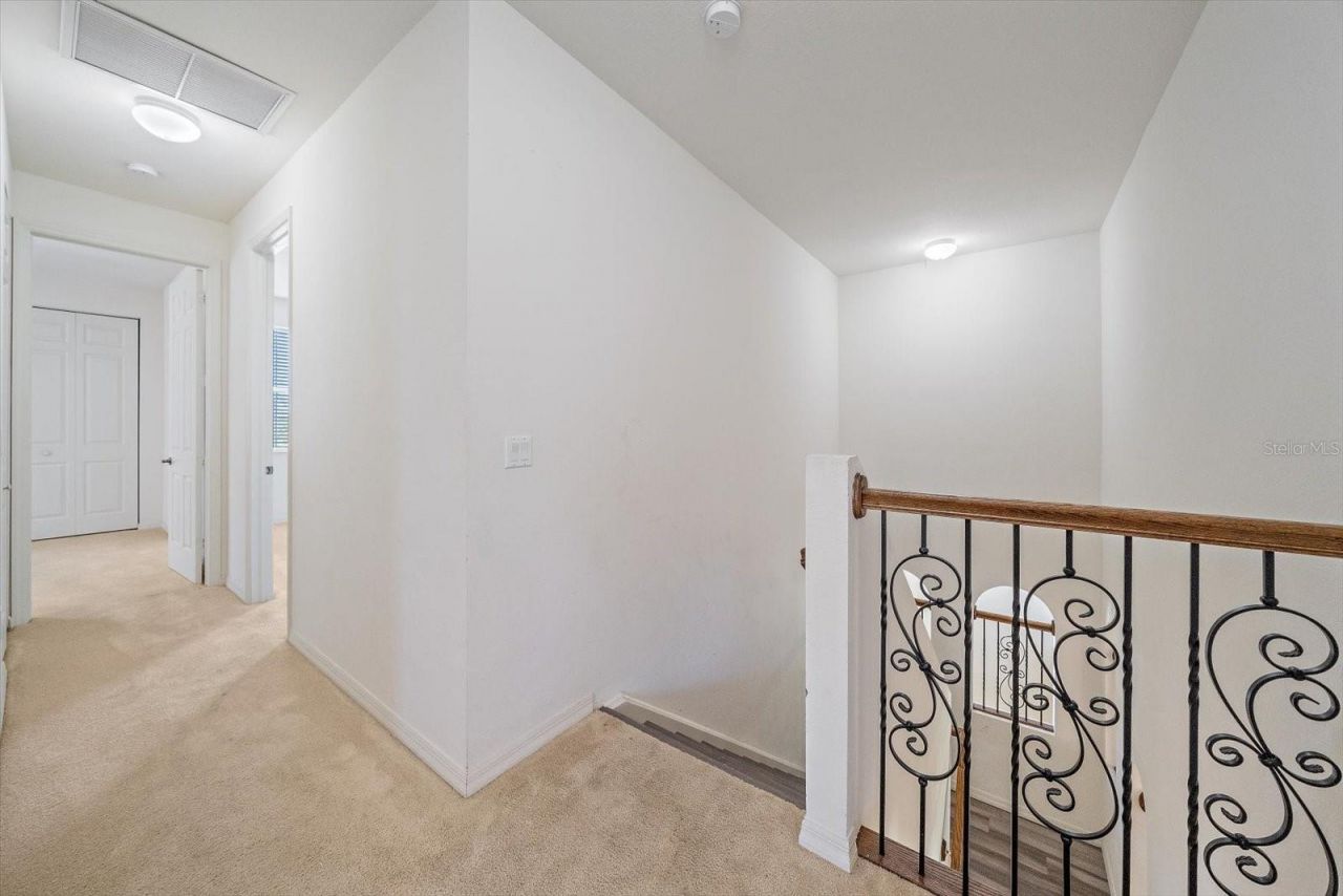 6623 38th Lane E, Sarasota, FL 34243 Photo