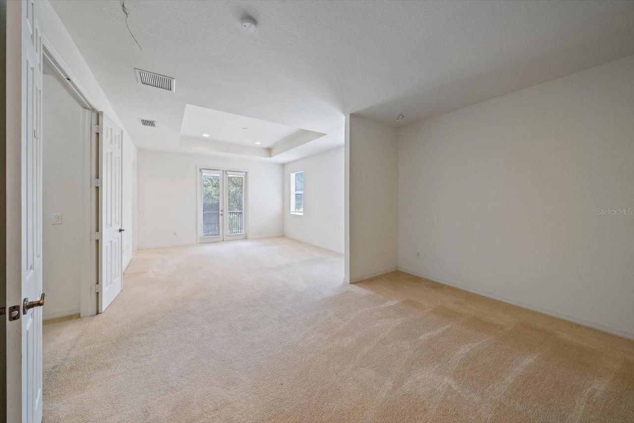 6623 38th Lane E, Sarasota, FL 34243 Photo