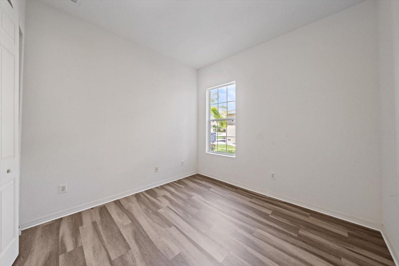 6623 38th Lane E, Sarasota, FL 34243 Photo