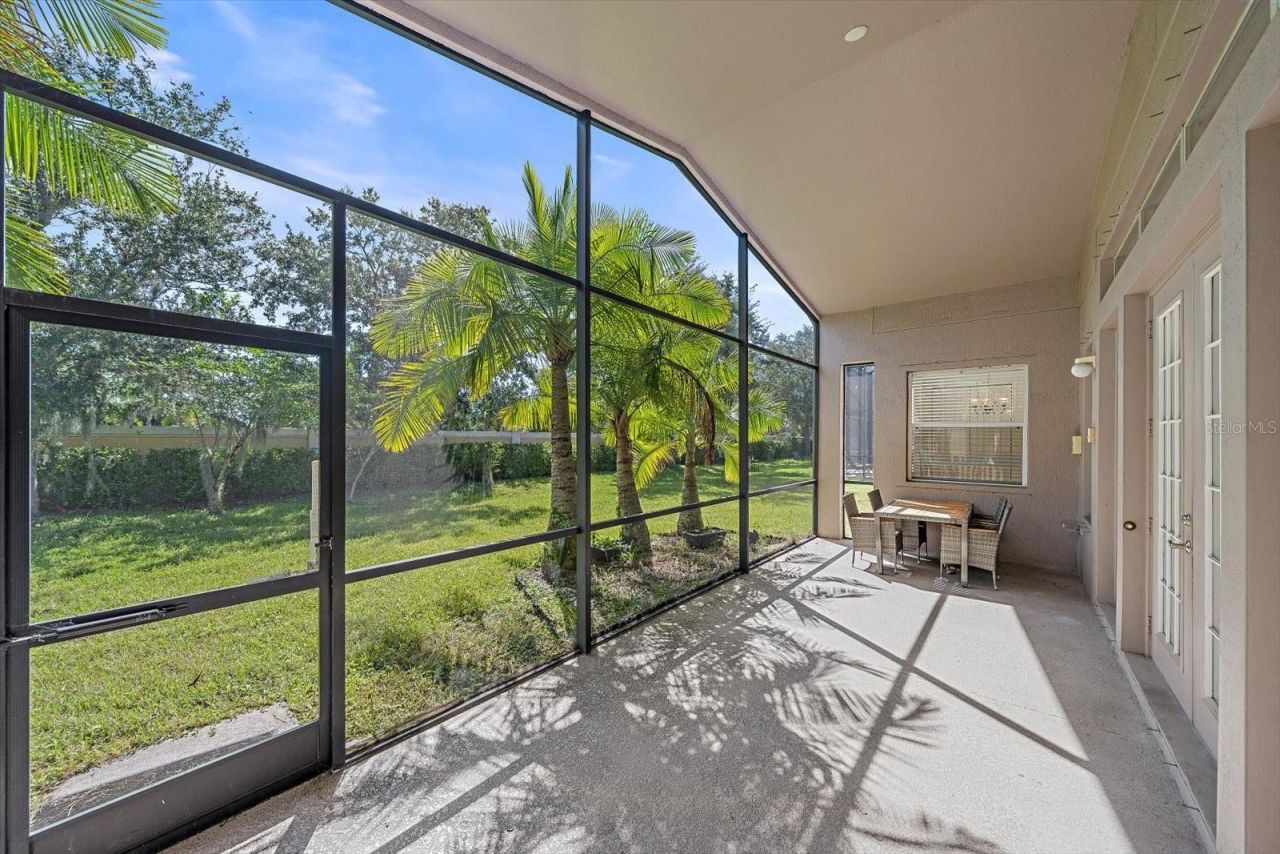6623 38th Lane E, Sarasota, FL 34243 Photo