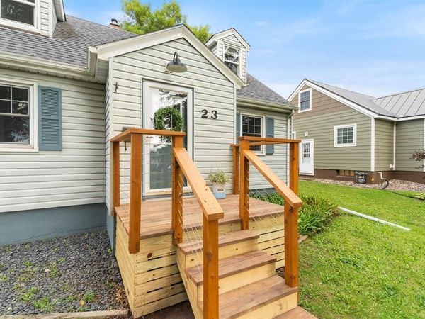 23 N 65th Avenue W, Duluth, MN 55807