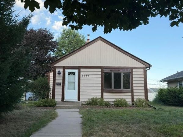 5844 43rd Avenue S, Minneapolis, MN 55417