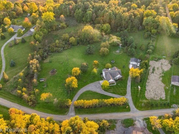 3054 Emery Lane , Hadley Township, Mi 48455