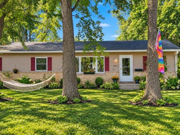 3326 E 1170 N , Thayer, IN 46381
