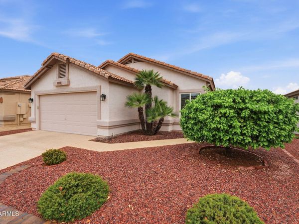 10500 W RUNION Drive, Peoria, AZ 85382