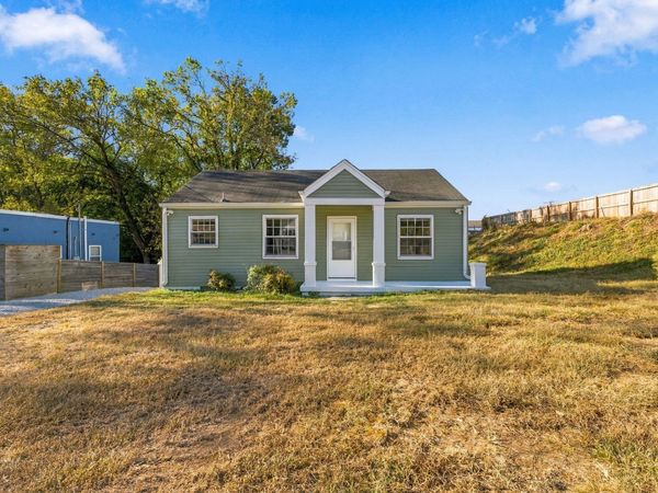 106 Dellway Dr , Nashville, TN 37207