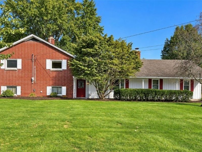 4130 Hyatt Avenue NW, Massillon, OH 44646 Photo 1