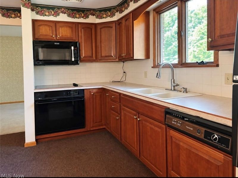 4130 Hyatt Avenue NW, Massillon, OH 44646 Photo 14