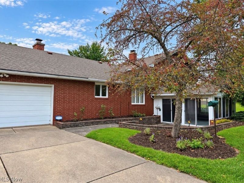 4130 Hyatt Avenue NW, Massillon, OH 44646 Photo 4