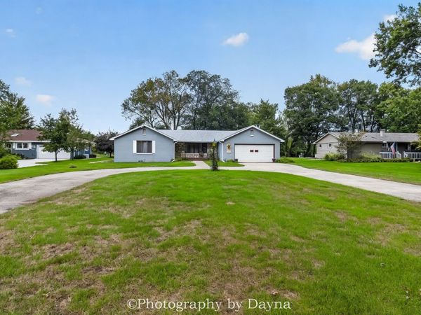 1930 Bittersweet Drive , St. Anne, IL 60964