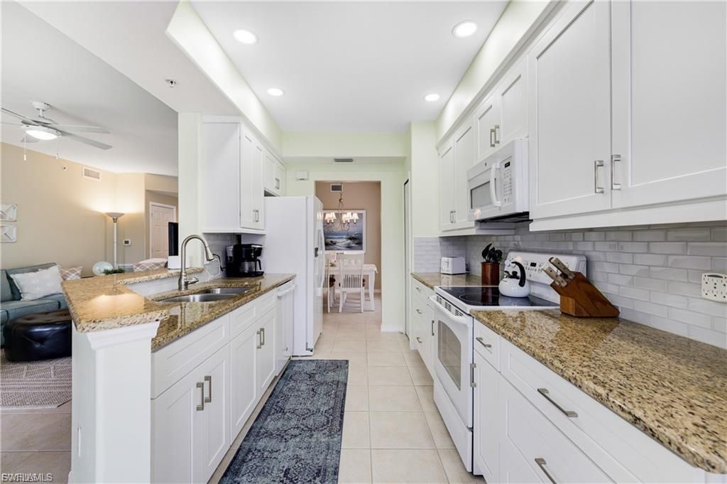 11631 Marino Ct , Unit 807, Fort Myers, FL 33908 Photo