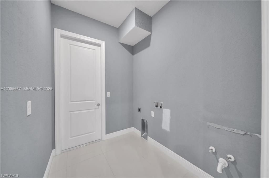 105 E 15th St, Lehigh Acres, FL 33972 Photo