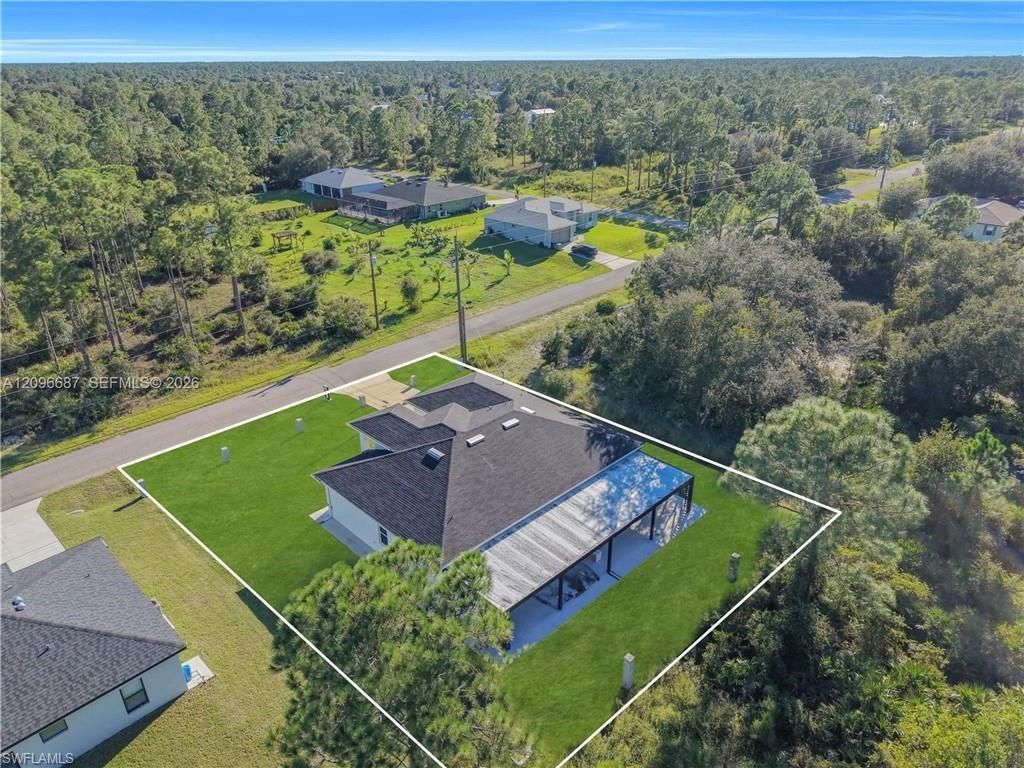 105 E 15th St, Lehigh Acres, FL 33972 Photo