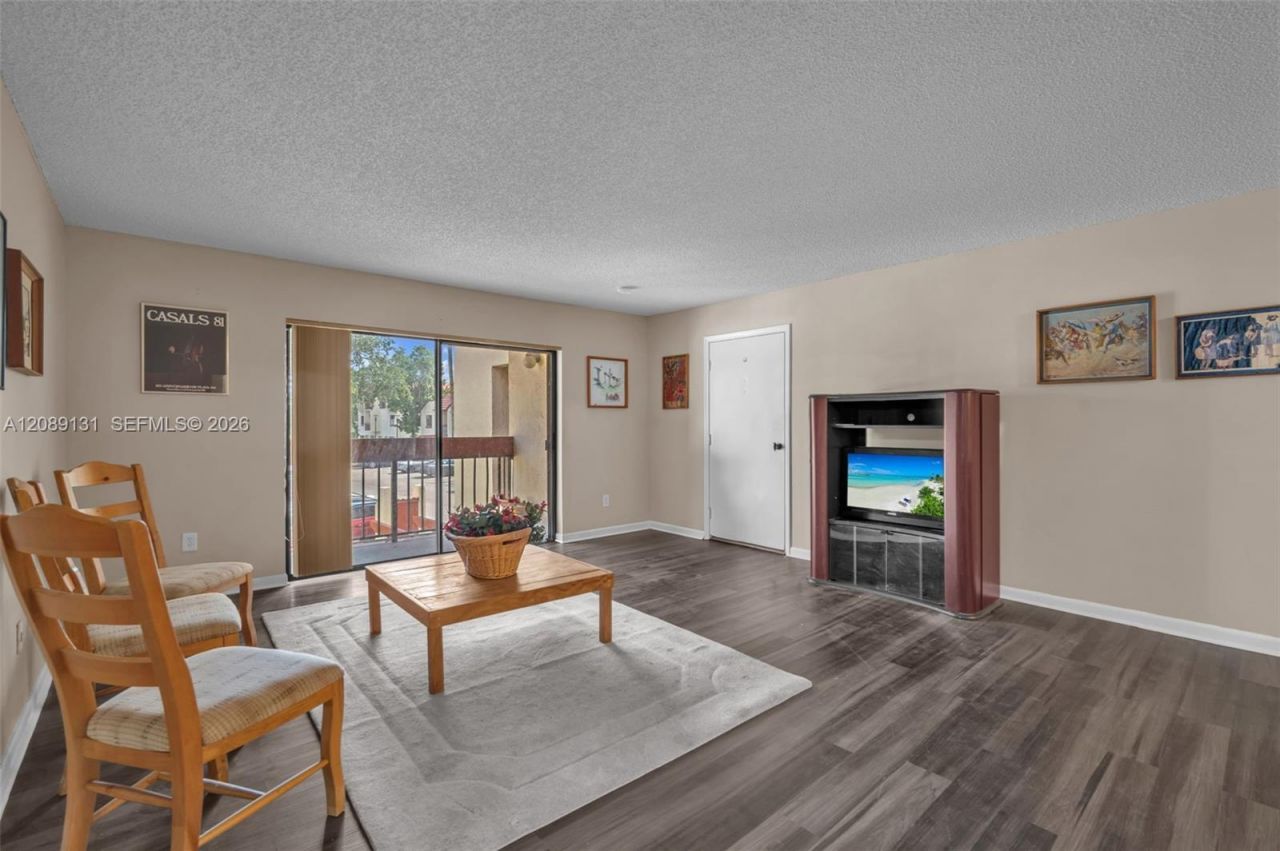 8600 SW 149th Ave , Unit 614, Miami, FL 33193 Photo