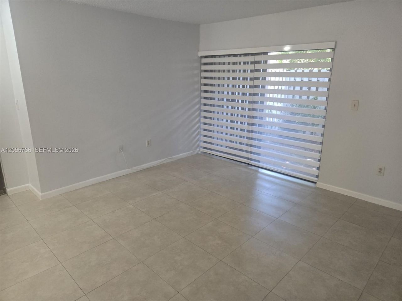 8977 SW 123rd Ct, Unit 104, Miami, FL 33186 Photo