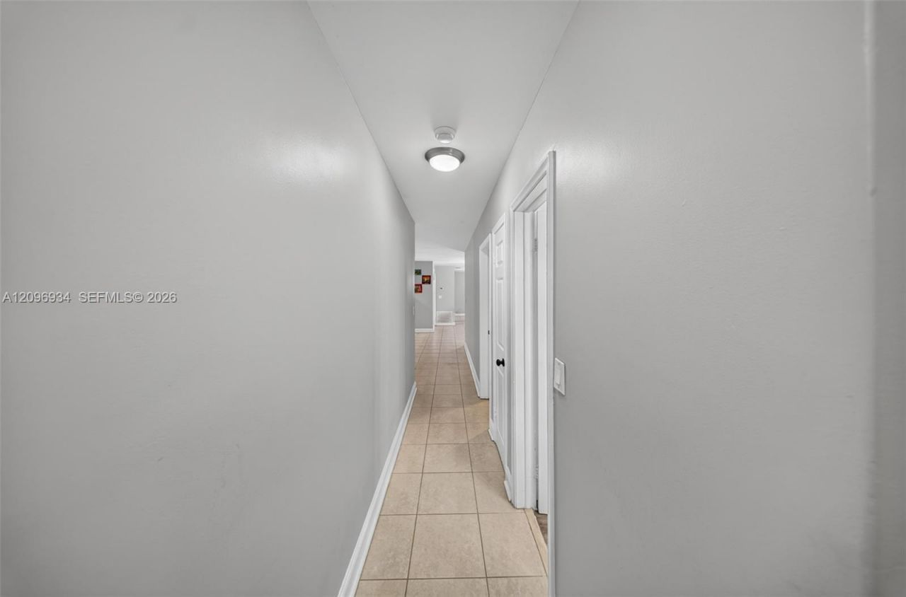 19850 SW 83rd Ave , Cutler Bay, FL 33189 Photo