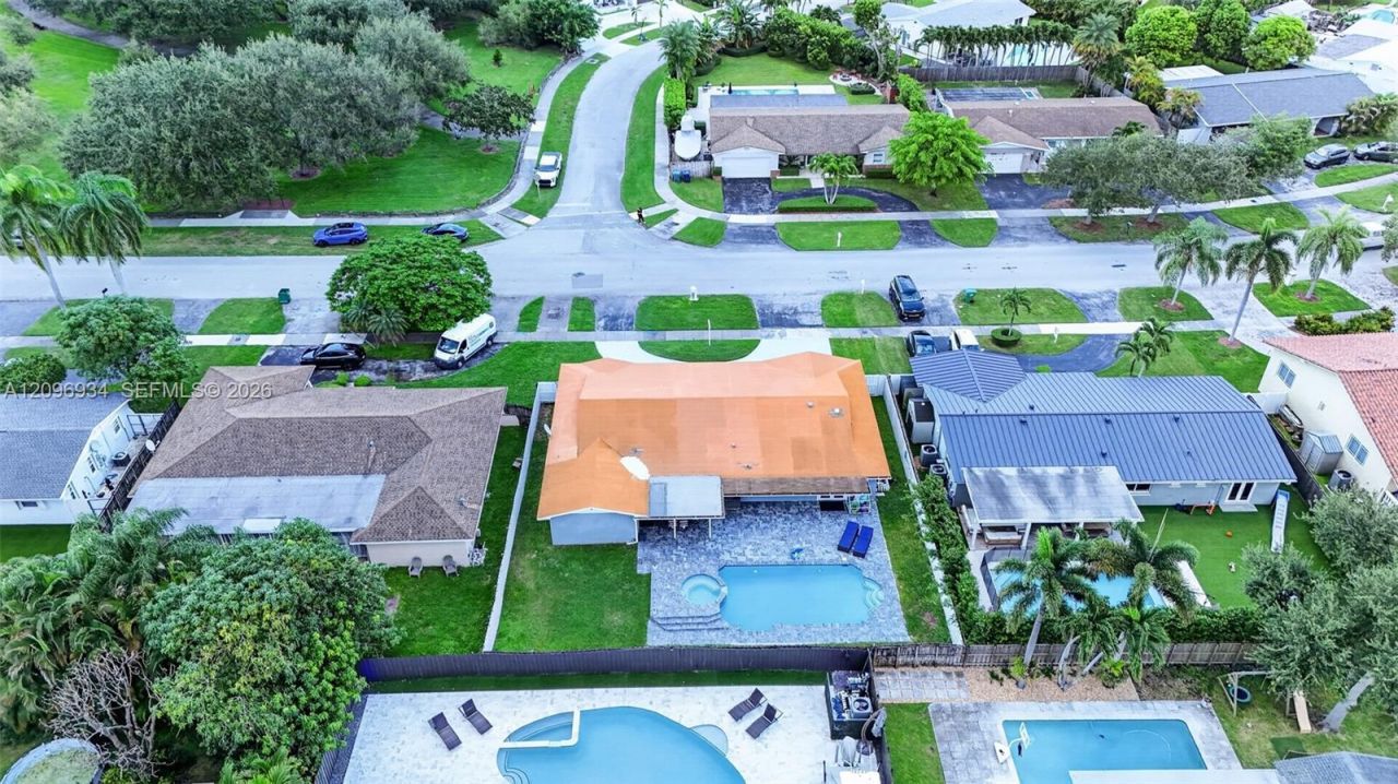 19850 SW 83rd Ave , Cutler Bay, FL 33189 Photo
