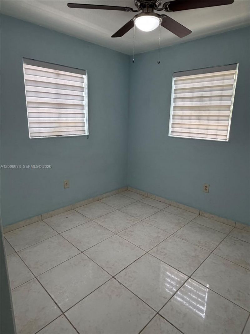 3240 NW 210th Ter, Miami Gardens, FL 33056 Photo