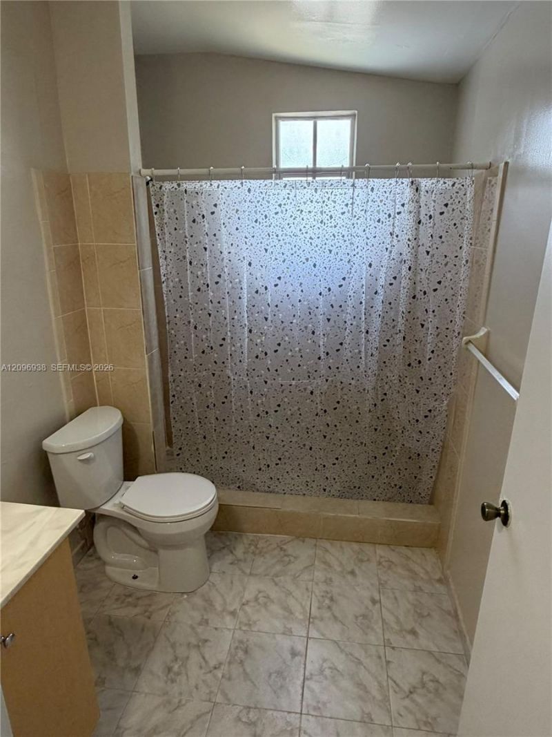 3240 NW 210th Ter, Miami Gardens, FL 33056 Photo