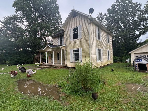 10610 Coshocton Road , New Concord, OH 43762