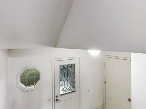 Main Photo