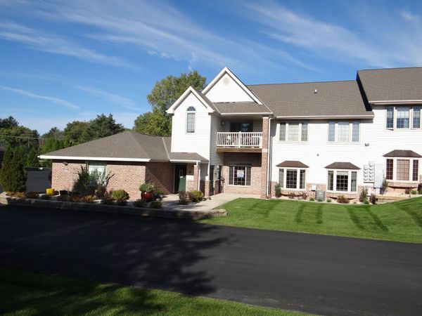 803 Cheyenne Ave, Unit A, Grafton, WI 53024