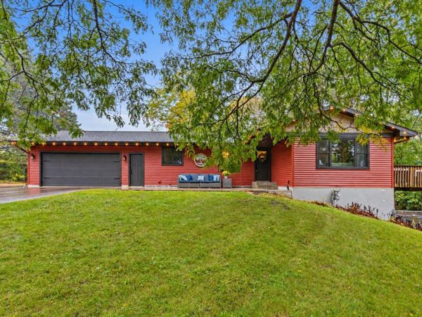 653 Deerwood Drive, Hudson, WI 54016
