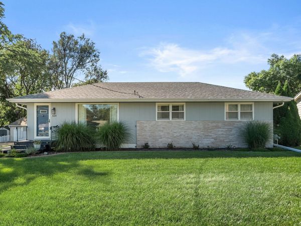 624 21st Street, West Des Moines, IA 50265