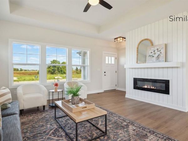 555 NW Georgetown Drive, Waukee, IA 50263