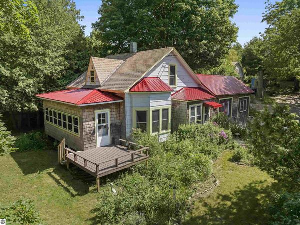 335 Bridge Street, Frankfort, MI 49635