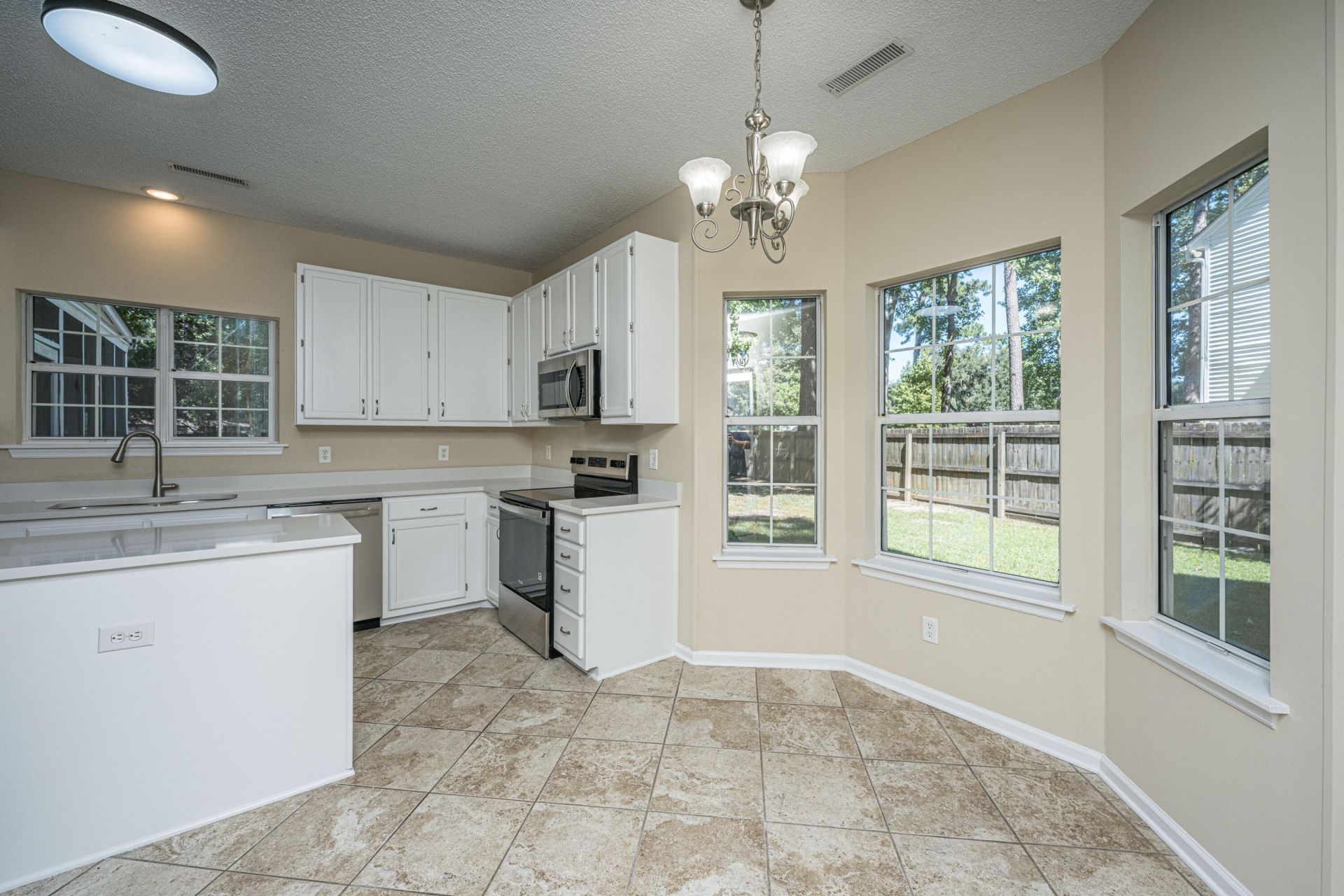 5005 Willoway Circle Photo 15