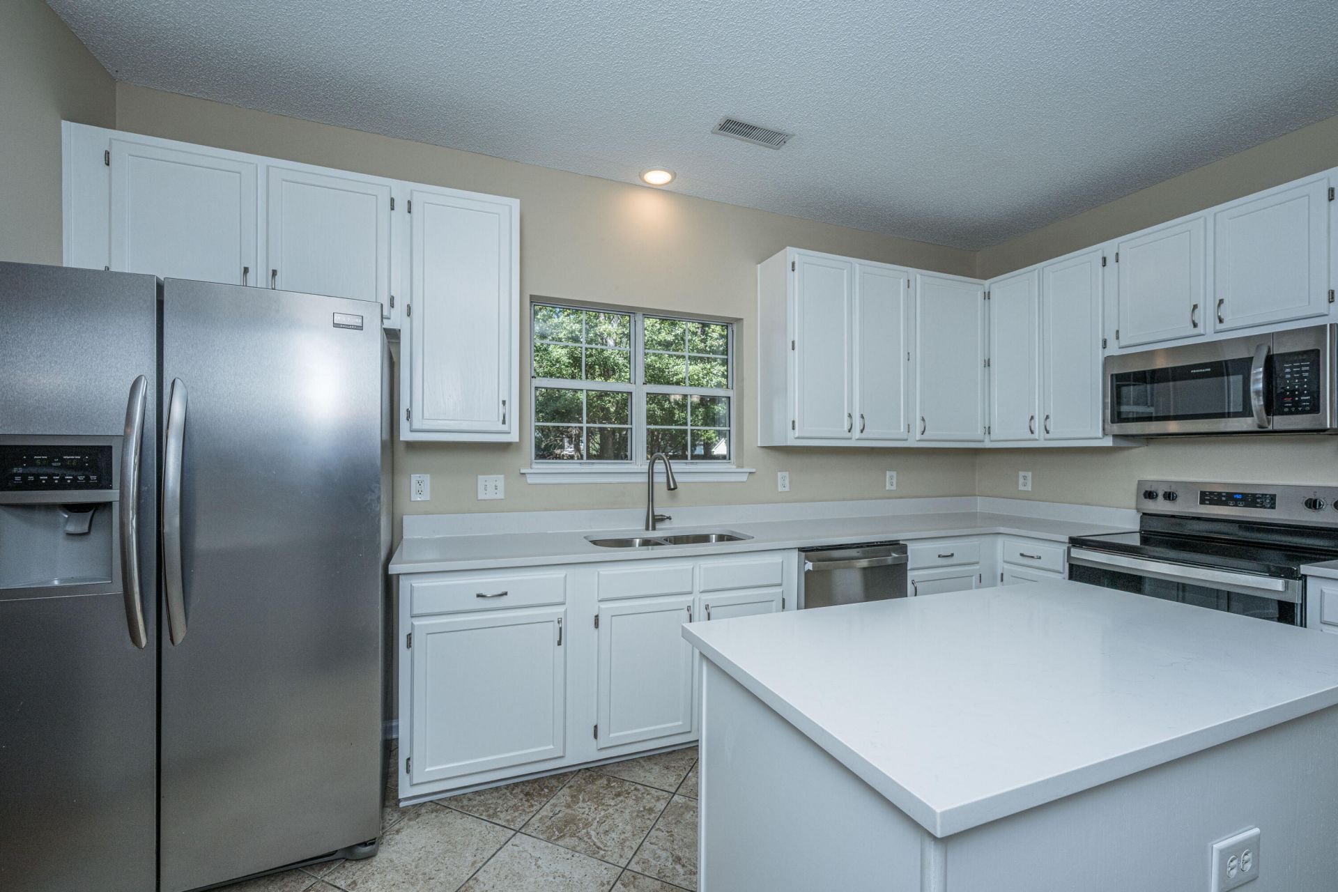 5005 Willoway Circle Photo 19