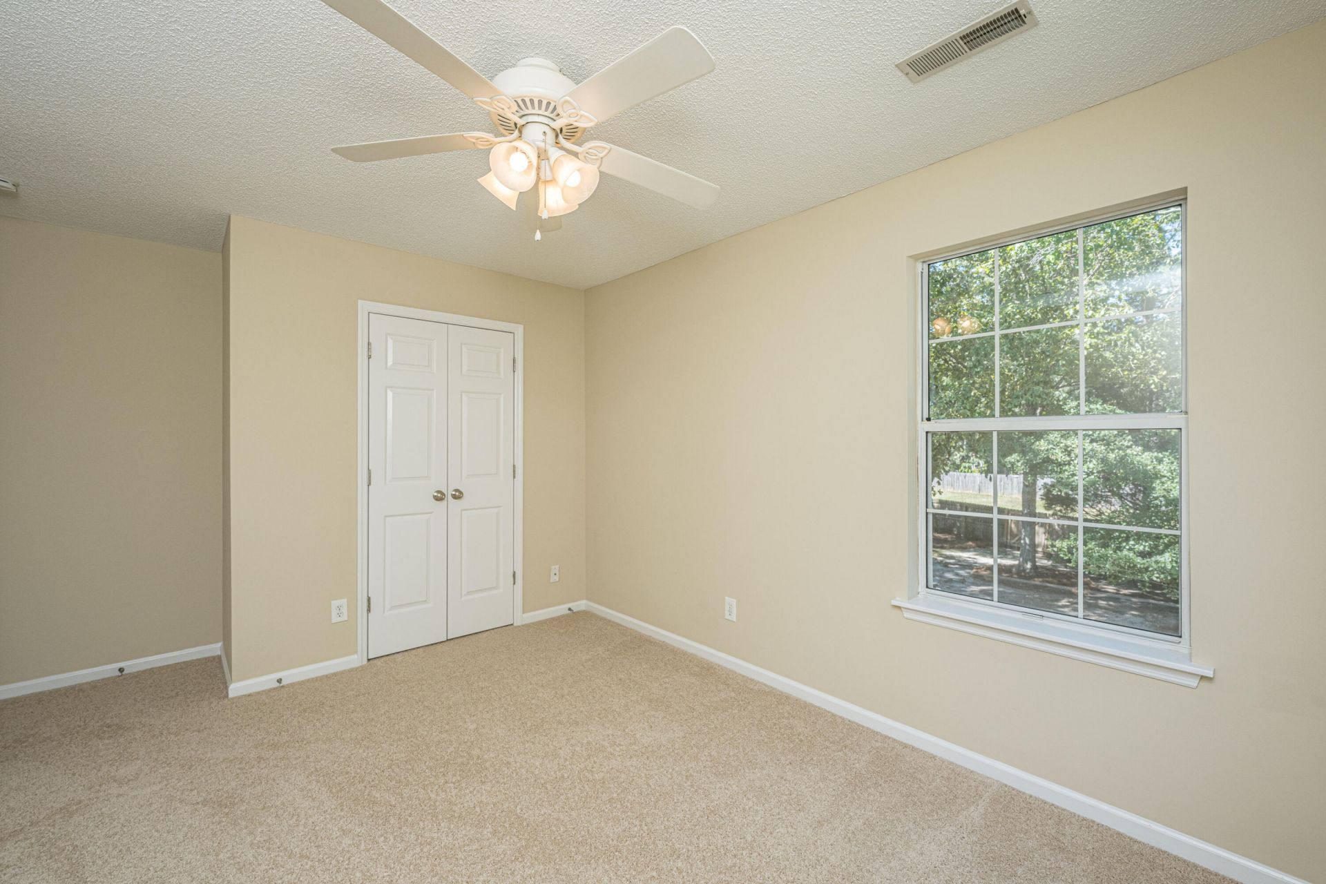 5005 Willoway Circle Photo 41