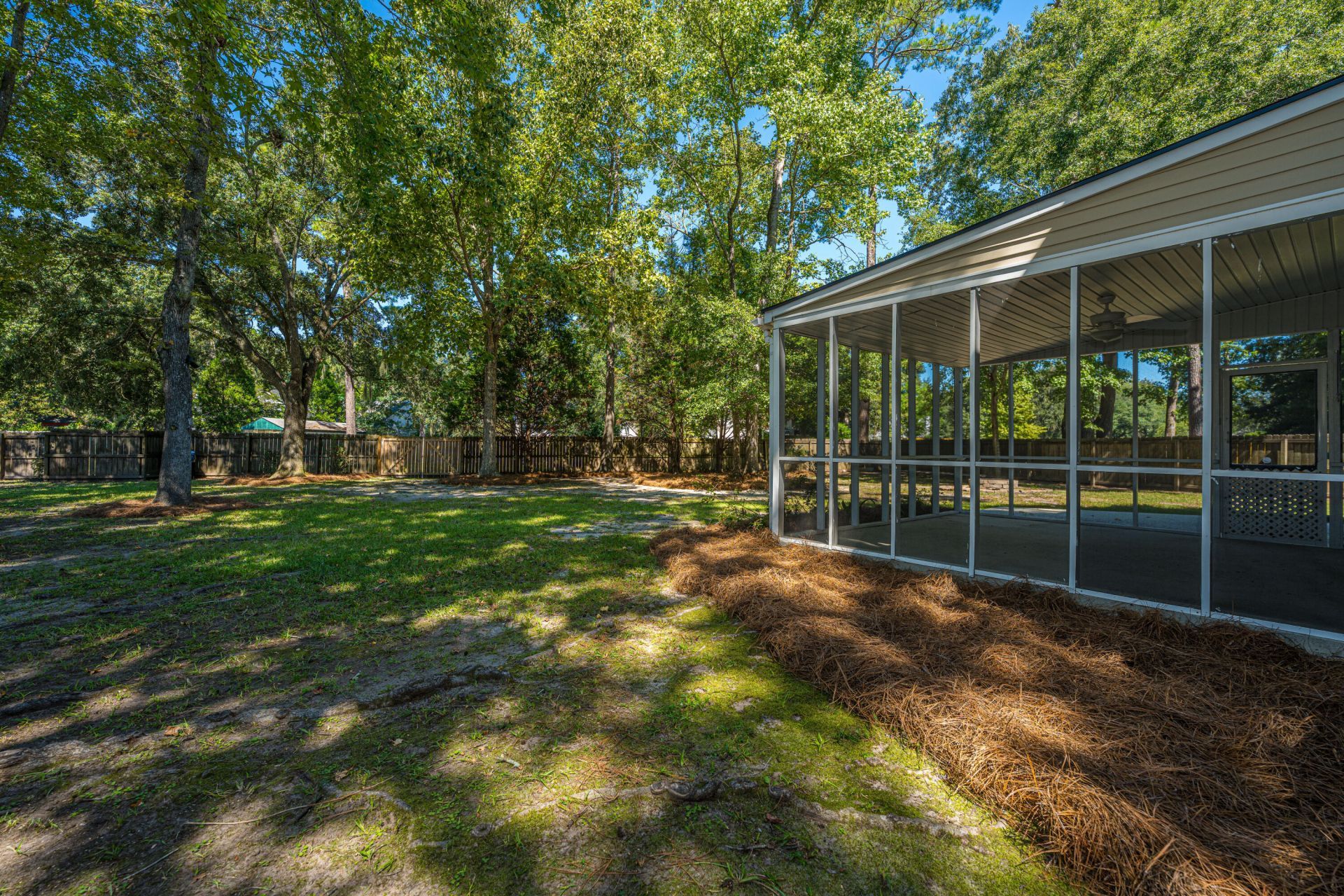 5005 Willoway Circle Photo 50