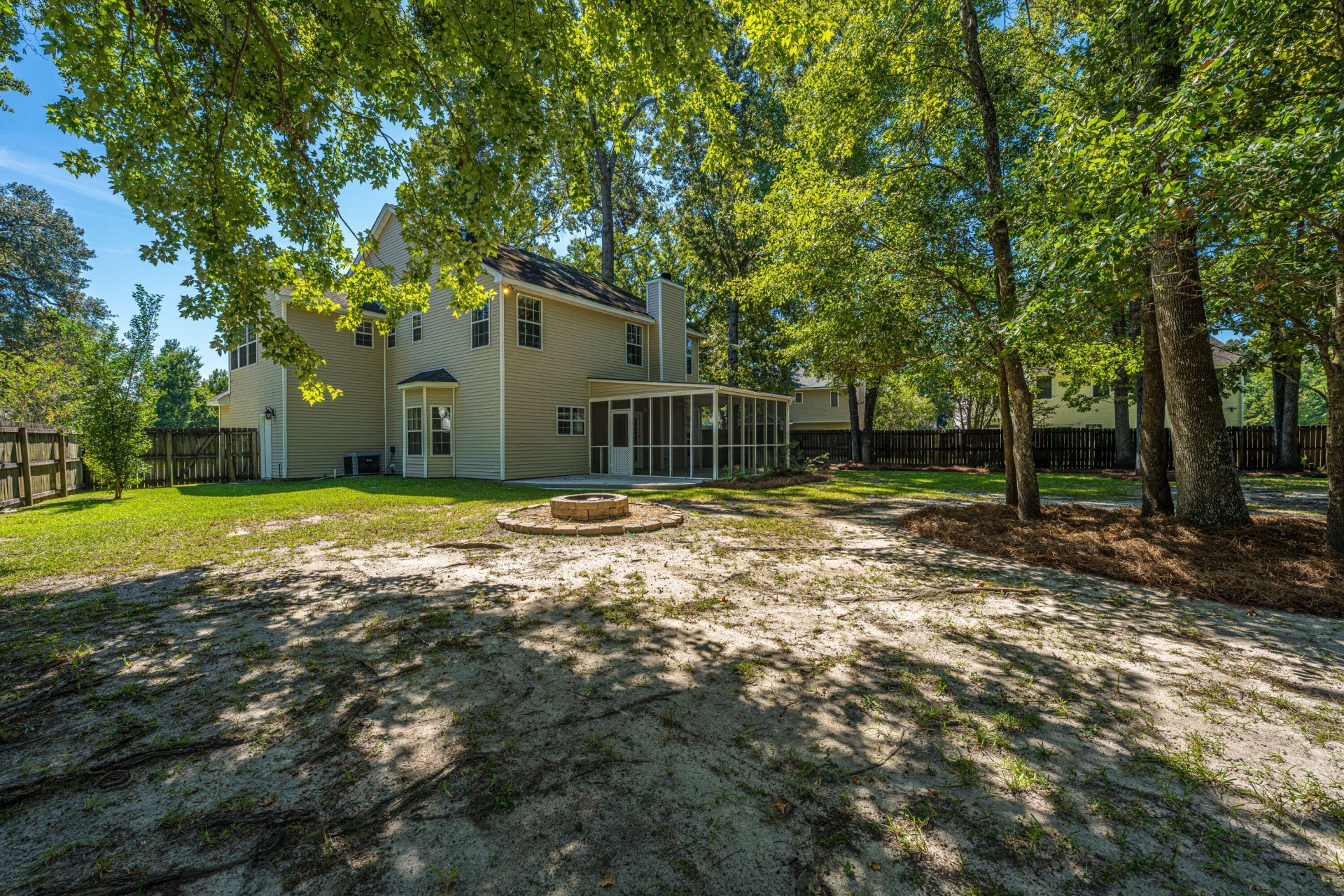 5005 Willoway Circle Photo 54
