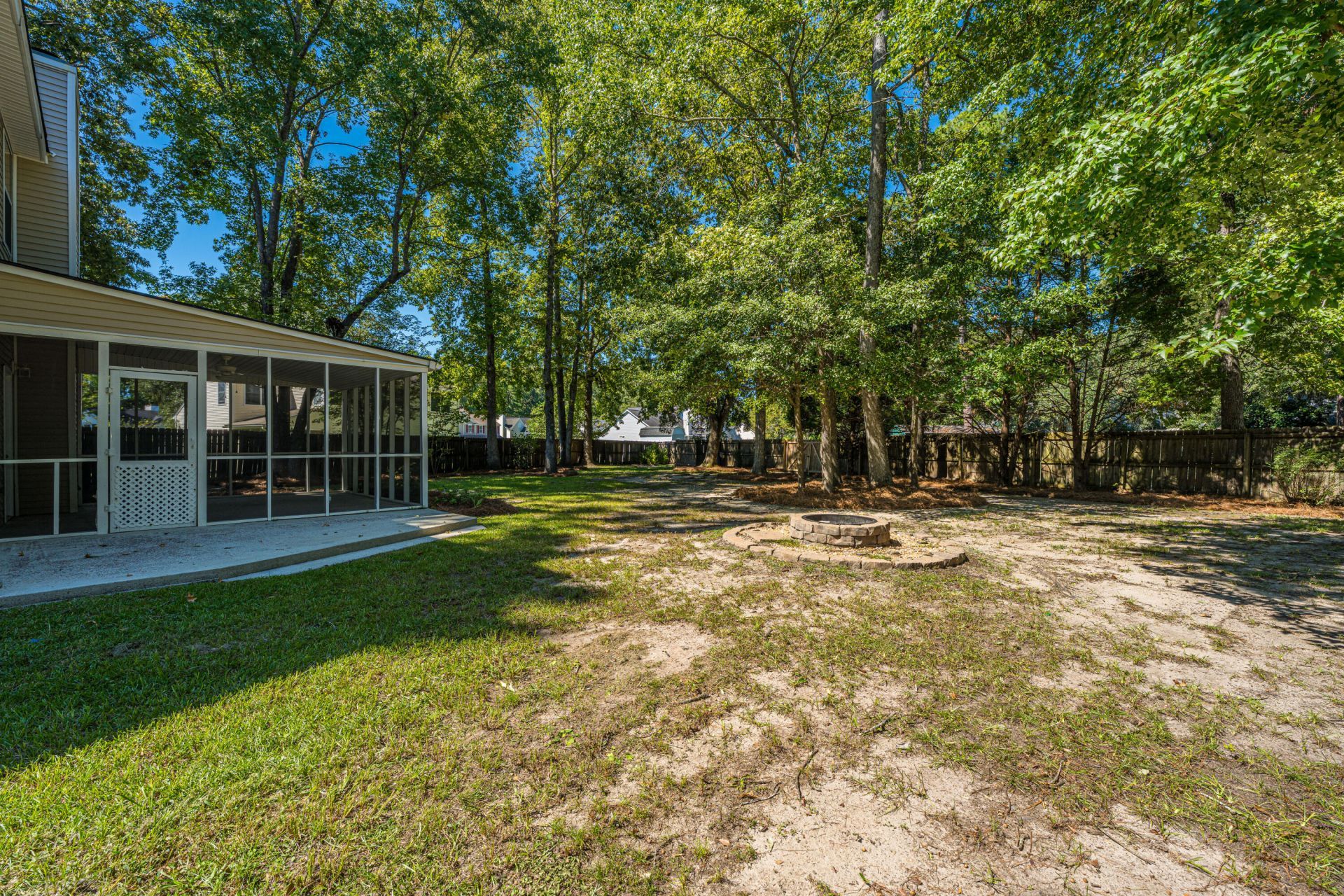 5005 Willoway Circle Photo 56