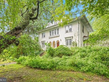 379 MONTGOMERY AVENUE, WYNNEWOOD, PA 19096