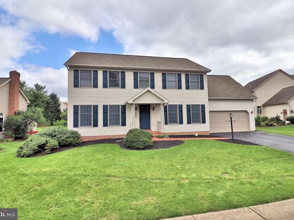 1115 MARTIN AVENUE, EPHRATA, PA 17522