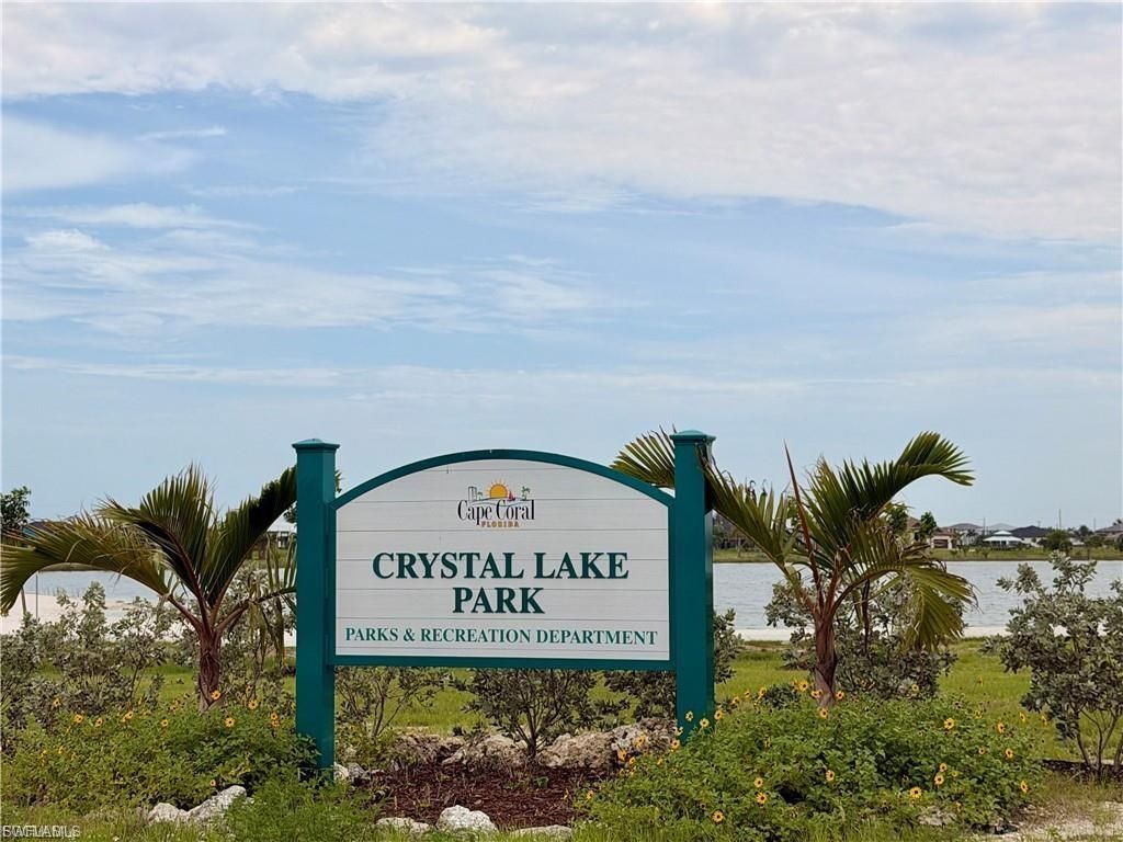 3914 NW 40th Ln, Cape Coral, FL 33993 Photo