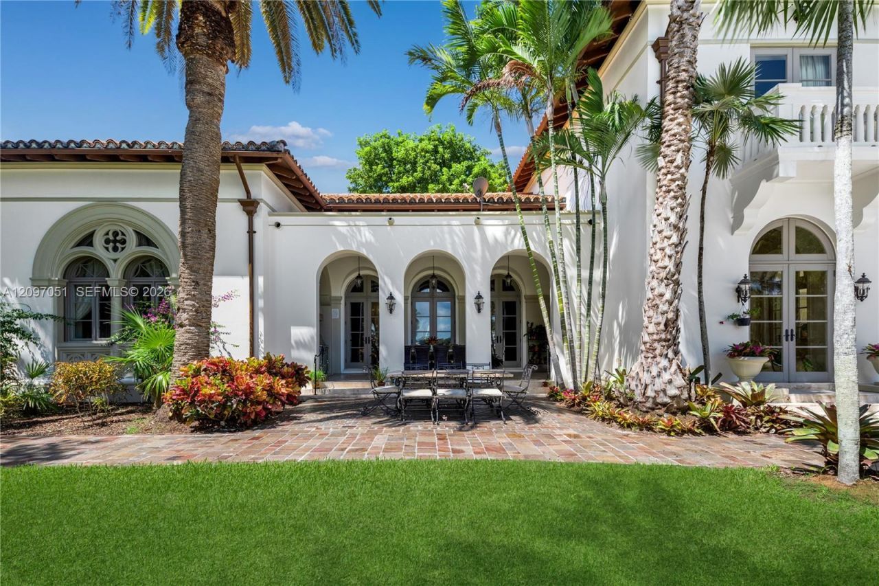 8901 Arvida Ln , Coral Gables, FL 33156 Photo