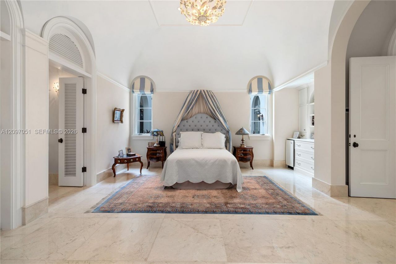 8901 Arvida Ln , Coral Gables, FL 33156 Photo