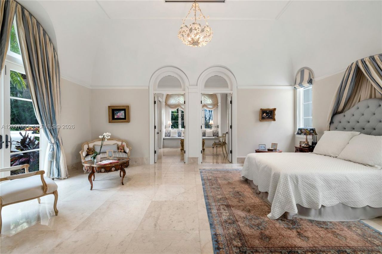 8901 Arvida Ln , Coral Gables, FL 33156 Photo