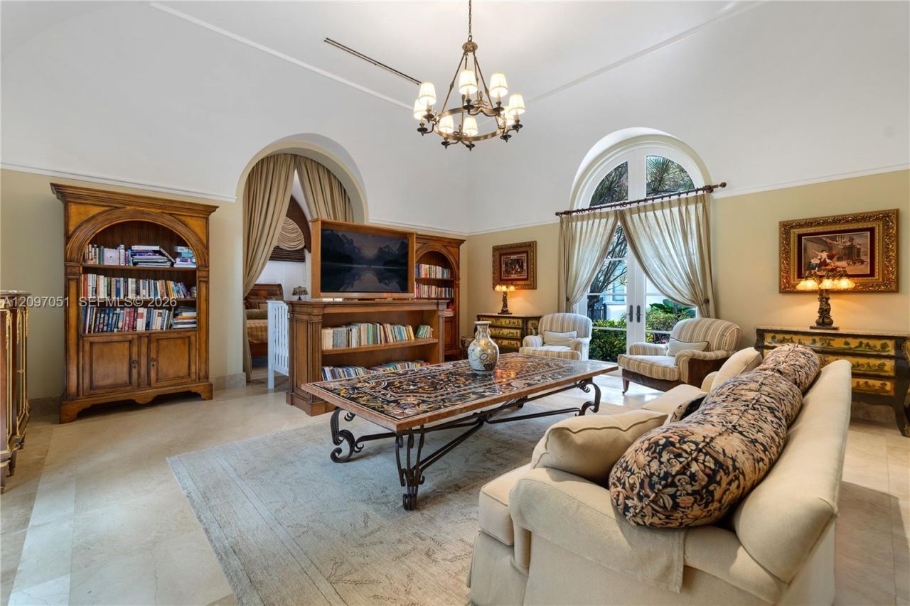 8901 Arvida Ln , Coral Gables, FL 33156 Photo