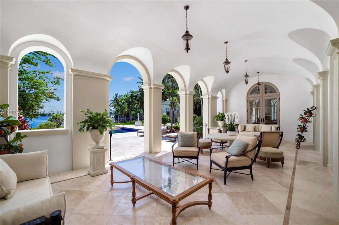8901 Arvida Ln , Coral Gables, FL 33156 Photo