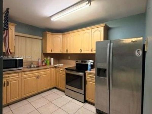1111 NW 19th Ave , Unit 203, Miami, FL 33125