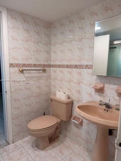 1111 NW 19th Ave, Unit 203, Miami, FL 33125 Photo