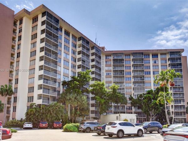10777 W Sample Rd , Unit 718, Coral Springs, FL 33065