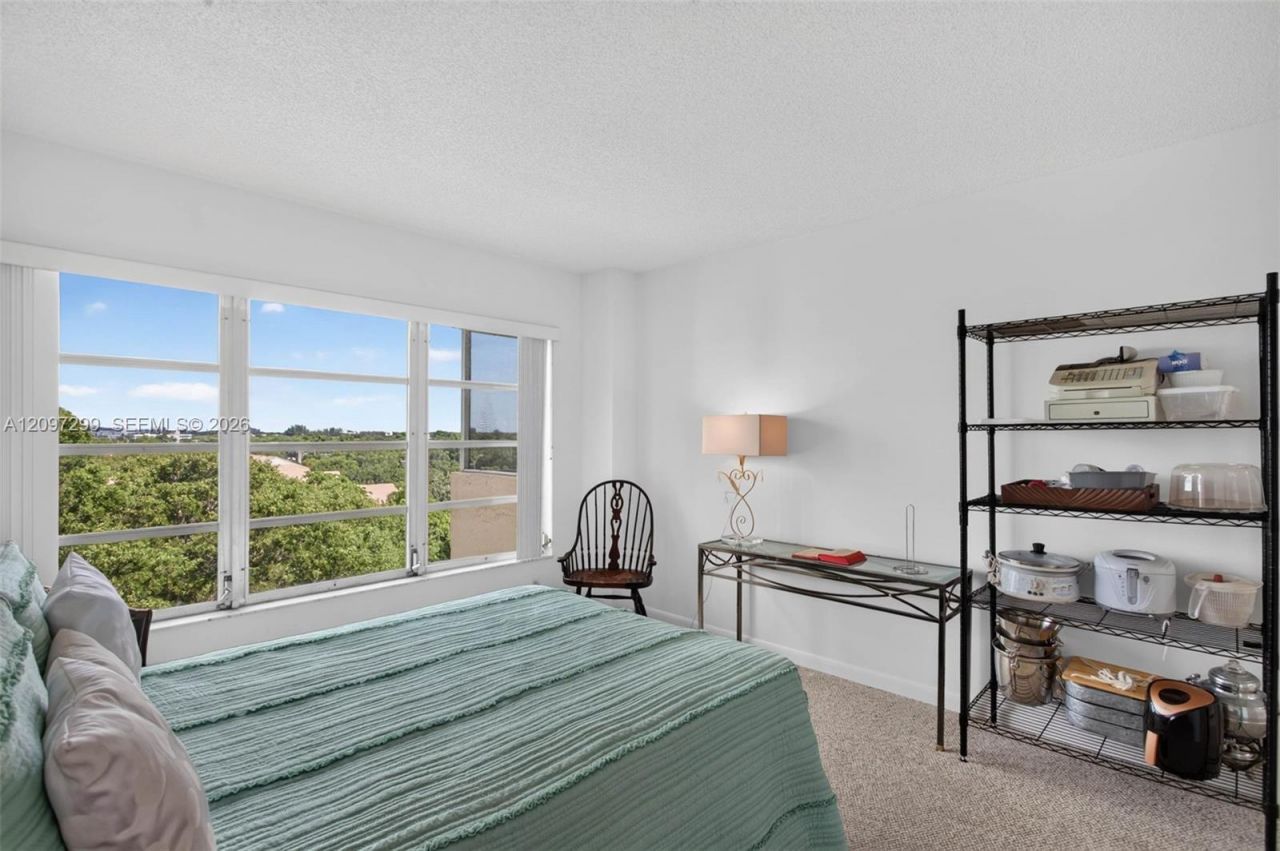 10777 W Sample Rd , Unit 718, Coral Springs, FL 33065 Photo